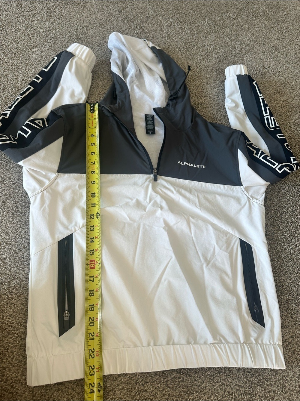 Alphalete Infinity Tech Jacket Size Small White Grey Windbreaker - Picture 10 of 10